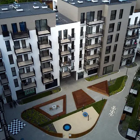 Essence Amber דירה