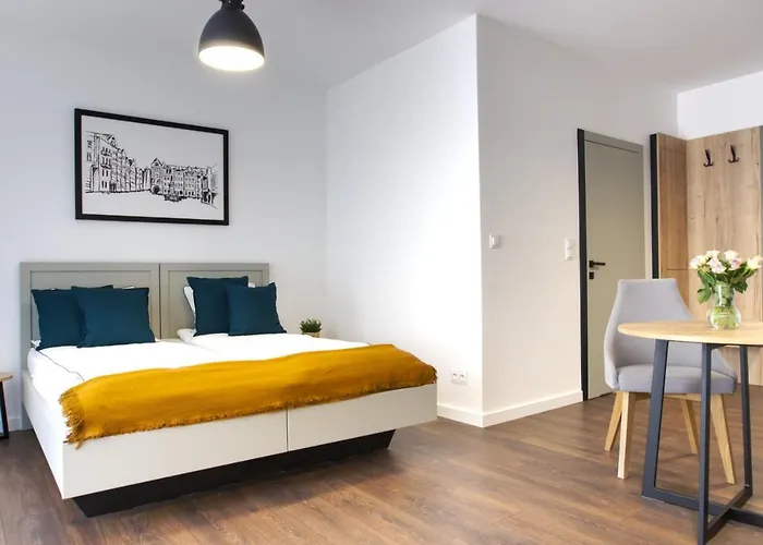 Apartment Essence Amber Poznan