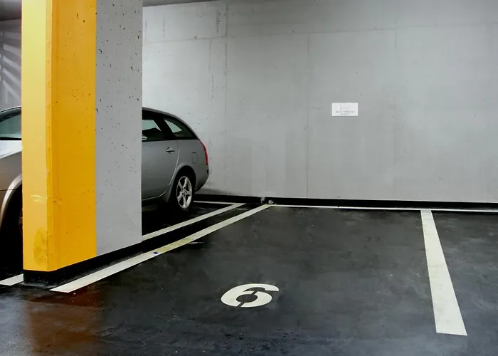 Essence Amber * פוזנן